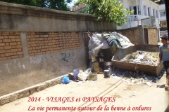 humanite-madagascar-2014-visages-paysages-benne-a-ordures