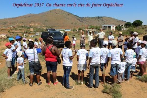 humanite-madagascar-2017-orphelinat-chant